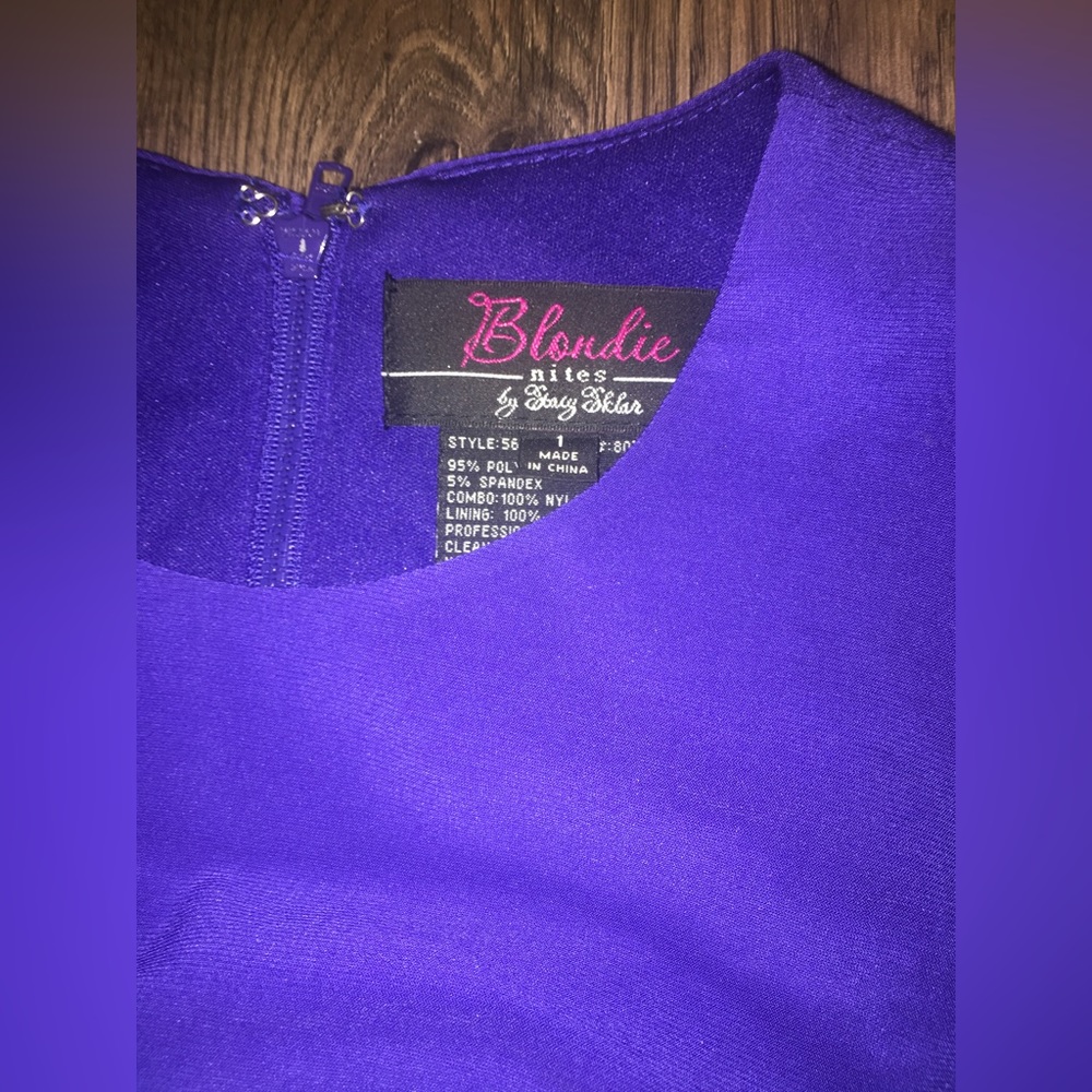 Junior’s Two Piece Formal Dress Size 1 - Picture 9 of 12
